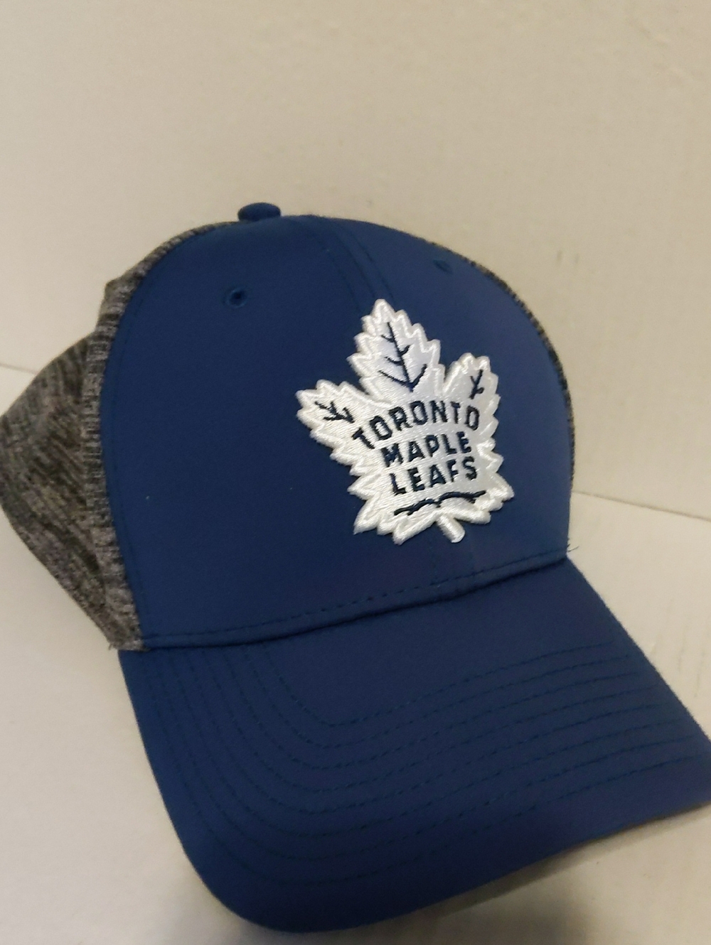 Fanatics Toronto Maple Leafs Blue and Gray Trucker Hat